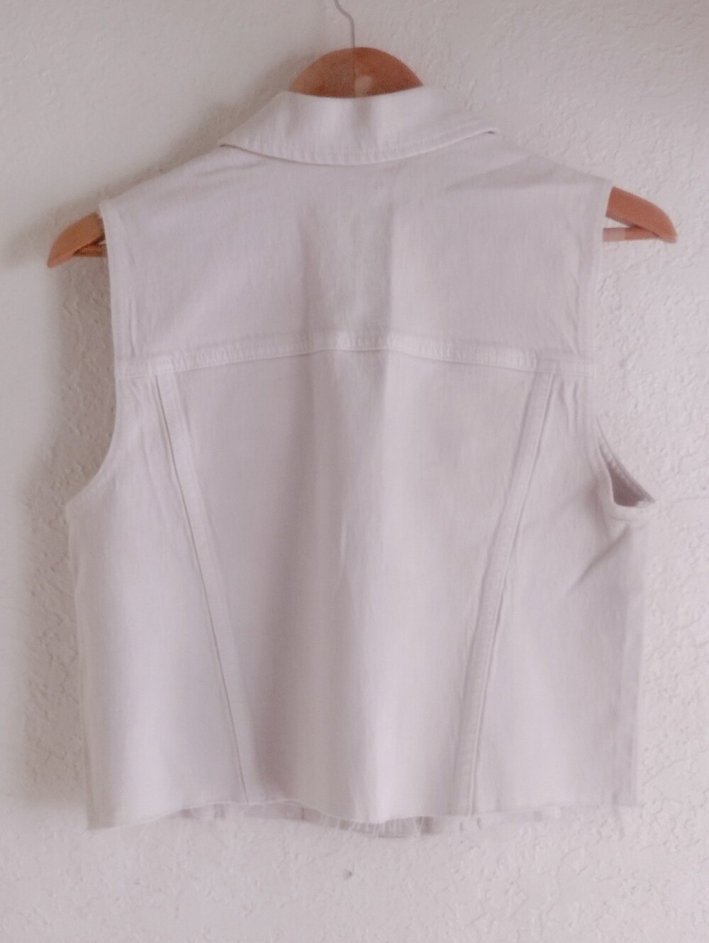 Evereve Cream Denim Cropped Vest Size S Western Cowgirl Button Front - Picture 7 of 7